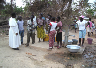 Treffen am Brunnen in Afrika